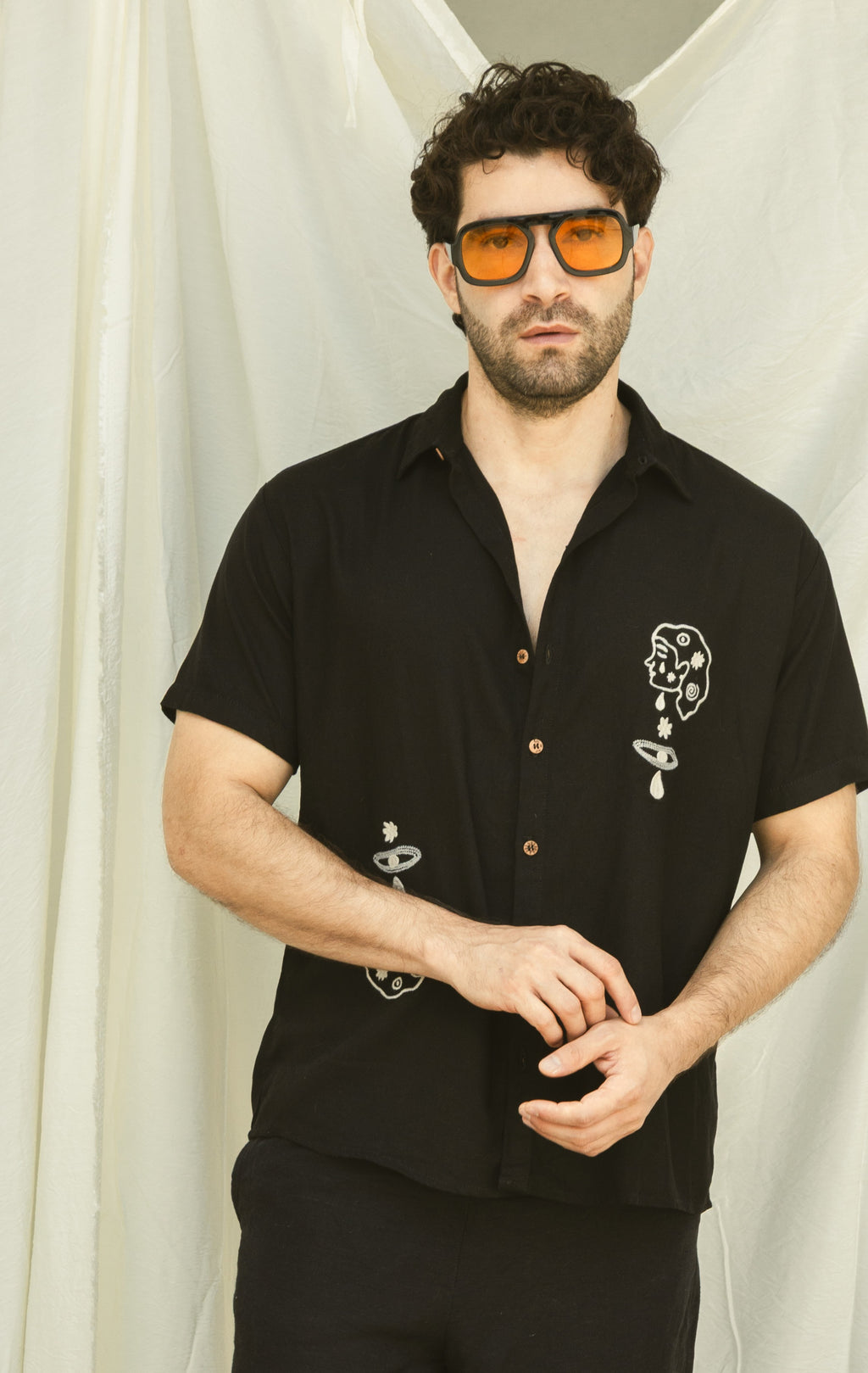 Amuleto Trascendencia · Camisa