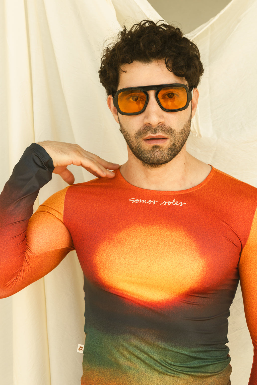 Amuleto Fulgor · Camiseta manga larga